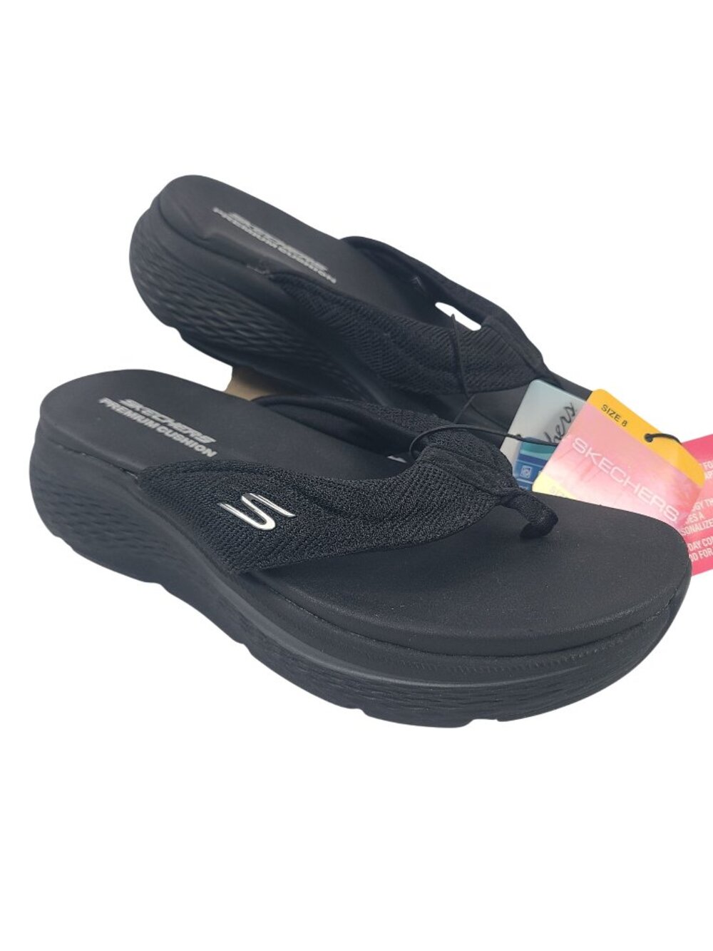 NEW Skechers Women's Luxe Foam Black Flip Flops Size 8 With Comfort Wedge Sole
